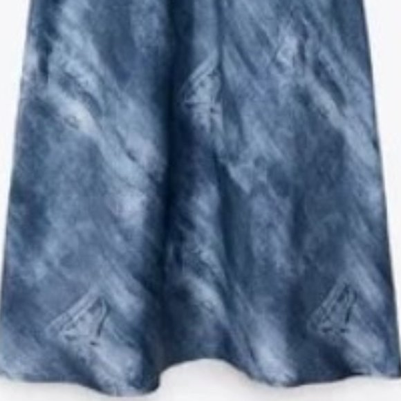 👗Zara Printed Silky Dress, Blue NWT - L - Picture 8 of 10